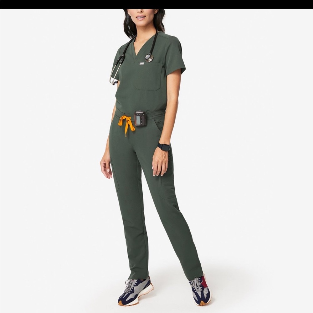 FIGS - Moss Yola Pants